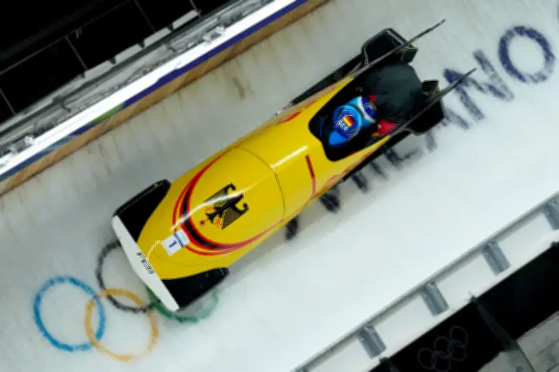 Lochner vor historischem Olympiasieg im Zweierbob: Vorsprung vor Friedrich