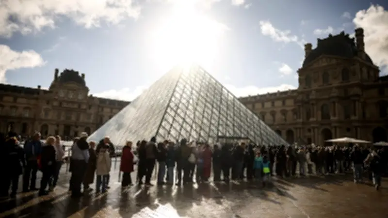 Louvre-Skandal: Neun Festnahmen bei mutmaßlichem Millionenbetrug mit Eintrittskarten