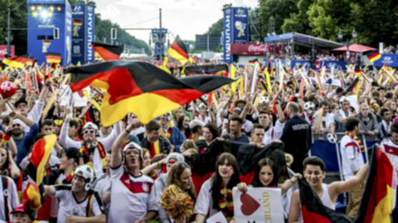 Lärmschutz-Ausnahmen für WM-Public-iewing: Agrarminister bremst Fan-Fest-Pläne aus