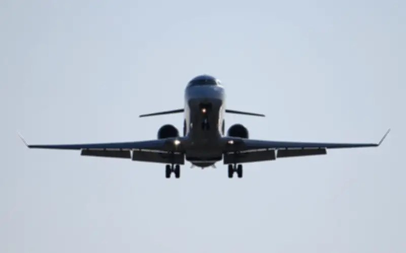 Lufthansa Cityline: Piloten stimmen mit 99 Prozent für Streik - Tarifkonflikt eskaliert