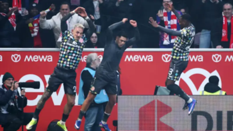 Mainzer Neuzugang Sheraldo Becker: Warum er auf den Conference-League-Sieg hofft