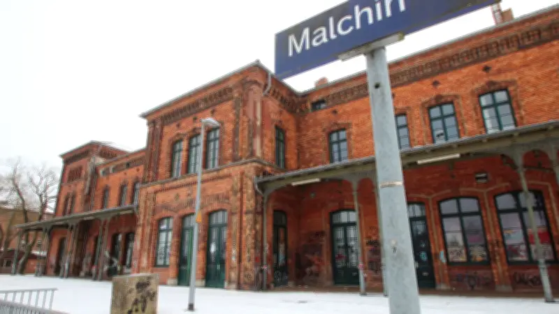 Malchins Bahnhofs-Umbau: Bürgerbeteiligung und neue Fördergespräche als Hoffnungsschimmer