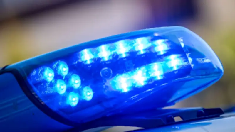 Mann packt Kind nach Schneeballschlacht und nimmt Brille weg - Polizei ermittelt