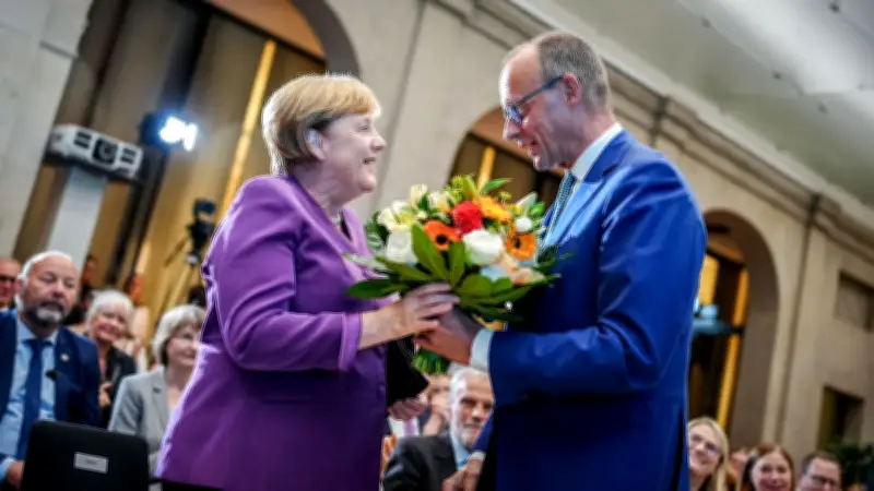 Merkel kehrt zurück: Nervosität bei CDU-Spitze vor Parteitag in Stuttgart