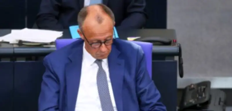 Merz offen für Social-Media-Verbot: CDU debattiert Mindestalter von 16 Jahren