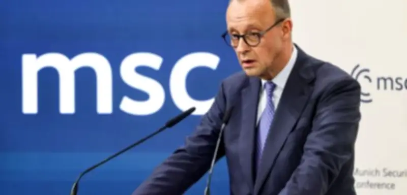 Merz und Macron diskutieren europäischen Atomschirm als starken Pfeiler der Nato