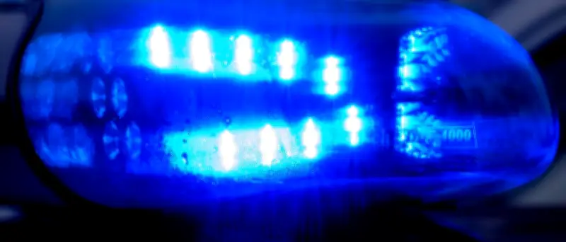 Messerattacke bei Karnevalsfeier in Grefrath: Jugendlicher festgenommen