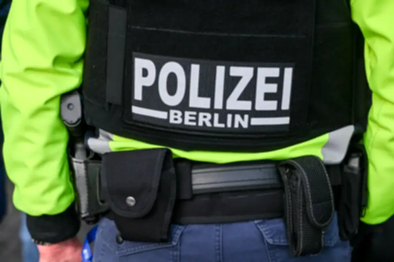 Messerattacke in Berlin-Neukölln: Ex-Freund nach schwerer Verletzung der 24-Jährigen in Gewahrsam