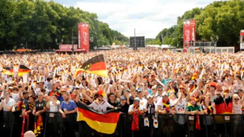 Ministerstreit um Tierschutz blockiert Lärmschutzverordnung für WM-Public Viewing