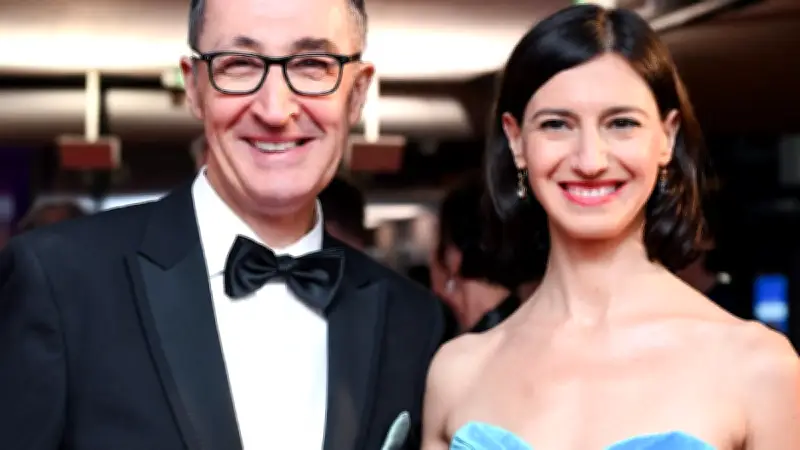 Mitten im Wahlkampf: Grünen-Politiker Cem Özdemir plant Hochzeit mit Partnerin Flavia Zaka