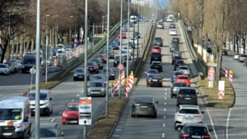 Münchner Tempo-30-Konflikt eskaliert: Umwelthilfe droht OB Reiter mit Zwangsvollstreckung