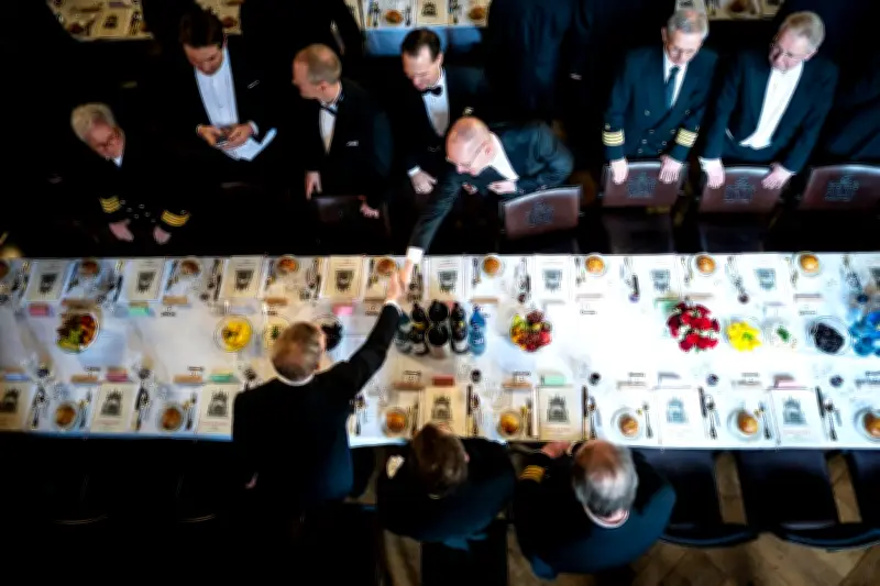 Männerbünde und Traditionen: Wo Frauen noch immer ausgeschlossen werden