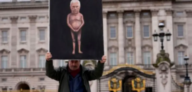 Monarchie-Krise in Großbritannien: Wie Andrew vertrauliche Daten an Epstein weitergab