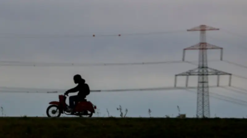 Mopedfahrer aufgepasst: Ab Sonntag drohen Strafen ohne schwarzes Kennzeichen