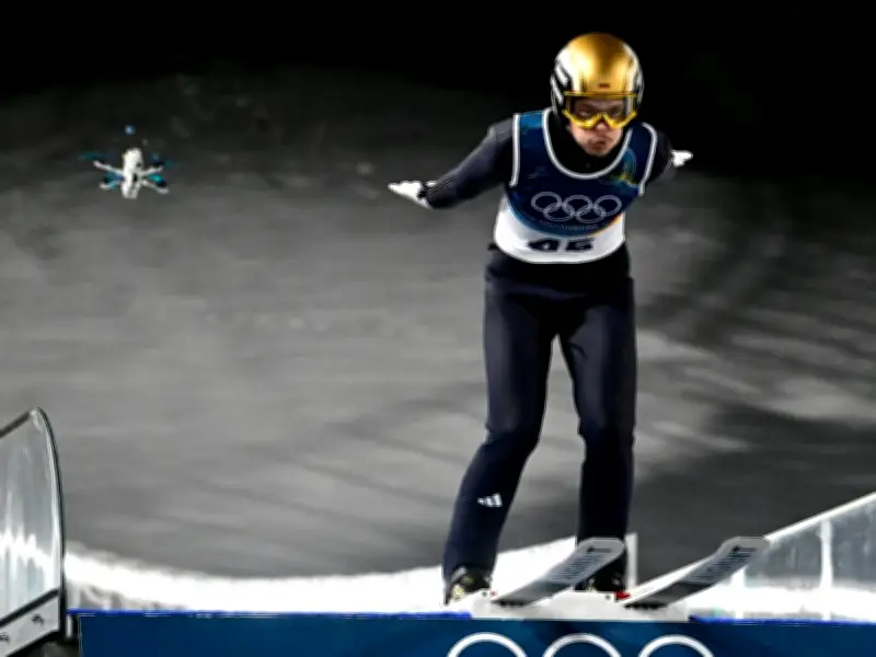 Märchenhafter Olympiasieg: Skispringer Philipp Raimund holt Gold in Predazzo