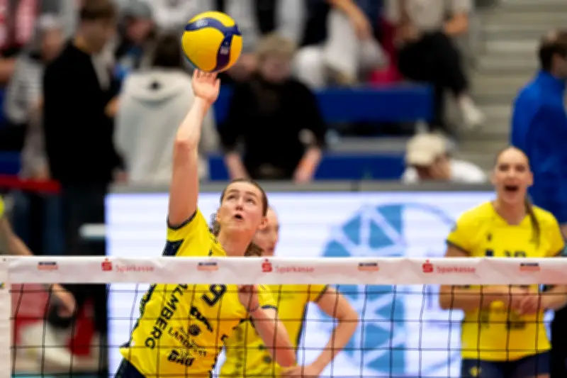 MV-Sportlerwahl: Schweriner Volleyball-Meisterinnen als Team des Jahres geehrt