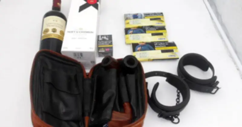 MVG-Fundbüro versteigert Kurioses: Von Louis-Vuitton-Taschen bis Ultraschallgeräten