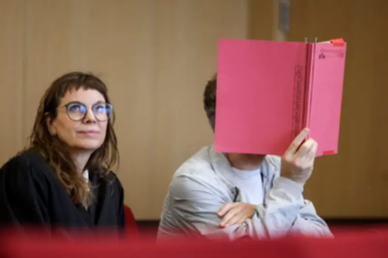 Nach 42 Jahren: Mordprozess um Psychologie-Professor in Düsseldorf beginnt