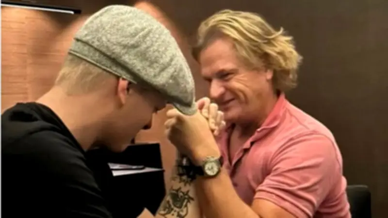 Nach Festnahme des Sohnes: Marius Borg Høibys Vater von Polizei vernommen