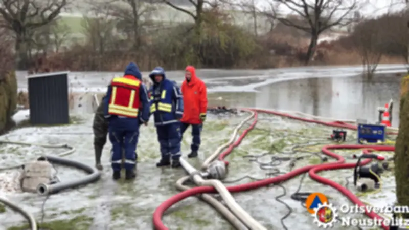 Nach Hochwassereinsatz: Feuerwehr Quadenschönfeld benötigt dringend neue Ausrüstung