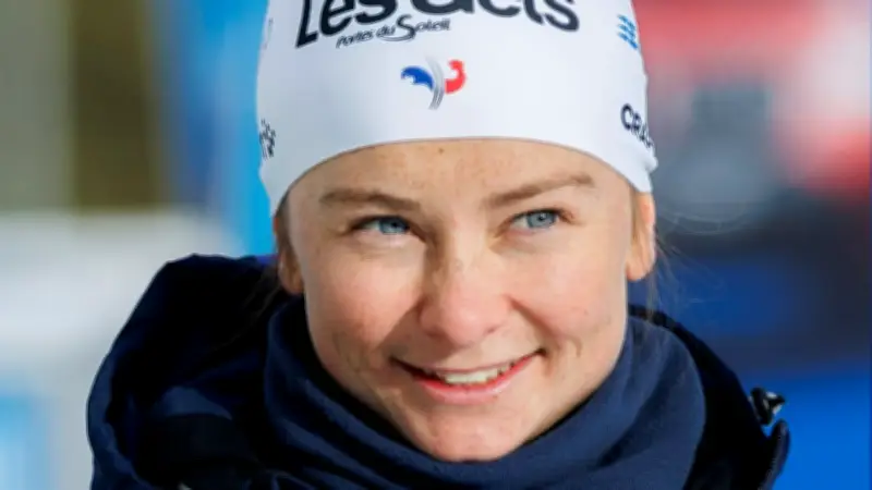 Nach Olympia-Ausbootung: Biathlon-Star Jeanne Richard fliegt aus französischem Weltcup-Team