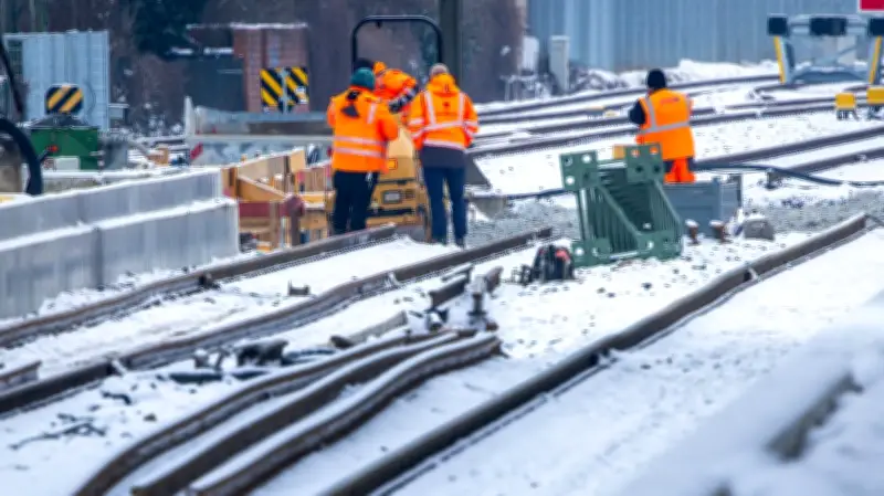 Nach Schwesigs Kritik: Bahn verspricht Pendlern Lösung für verzögerte Hamburg-Berlin-Sanierung