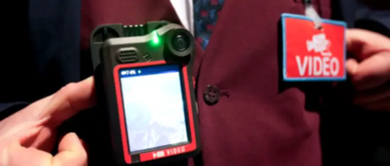 Nach tödlichem Angriff: Bahn kündigt mehr Bodycams für Mitarbeiter an