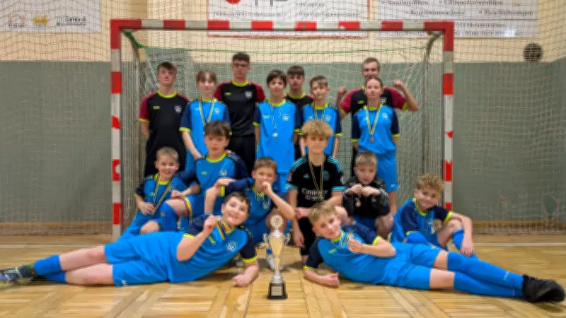 Nachwuchskicker aus Pentz und Sarow erleben intensive Fußball-Ferienwoche mit Höhepunkten