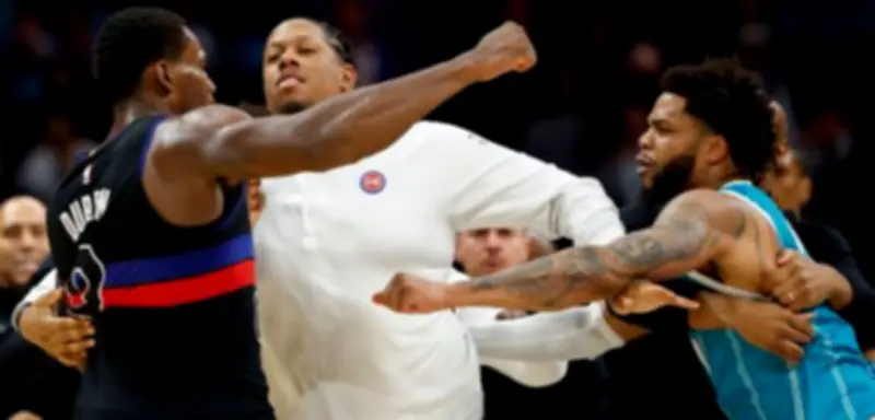 NBA verhängt harte Strafen nach wüster Prügelei zwischen Detroit Pistons und Charlotte Hornets