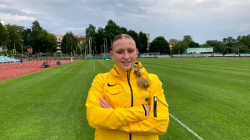 Neubrandenburger Kugelstoß-Talent Emily Scherf vor Duell mit Olympiasiegerin Ogunleye