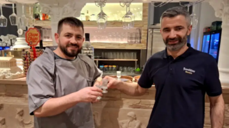 Neubrandenburgs ältestes griechisches Restaurant startet mit neuem Pächter-Duo durch