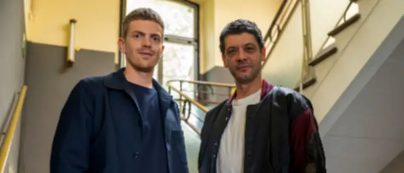 Neues Ermittler-Duo löst Fall um tote Dolmetscherin auf Sicherheitskonferenz