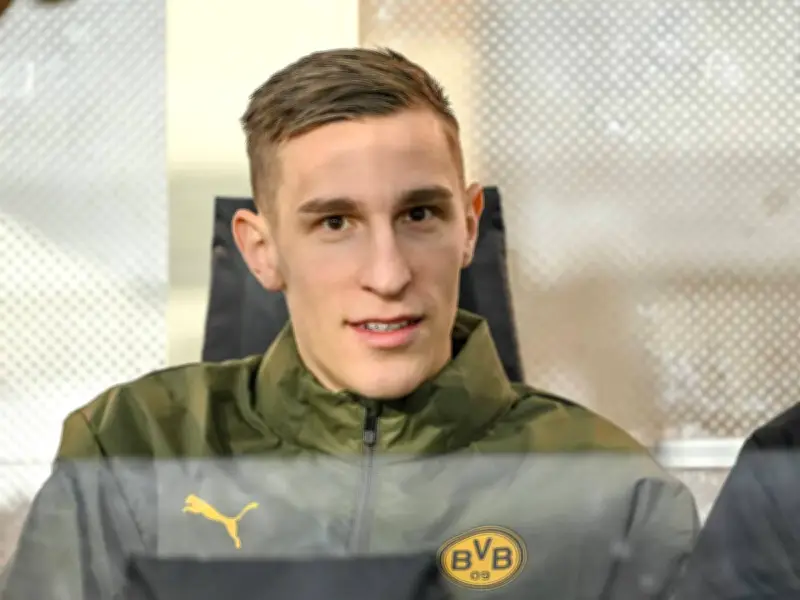 Neururer kritisiert Kovac: Schlotterbeck-Bankplatz bei BVB sorgt für Debatte