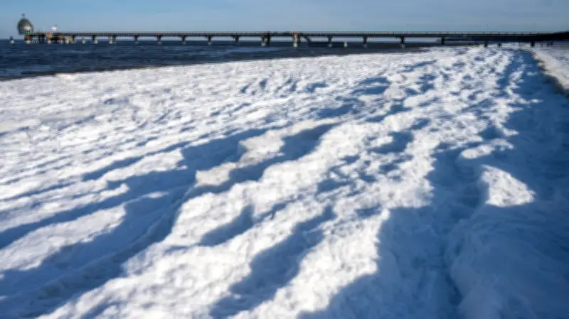 „Nichts darf man mehr“: Aktionen auf Ostsee-Eis lösen Debatte zwischen Freiheitsgefühl und Sicherheit aus