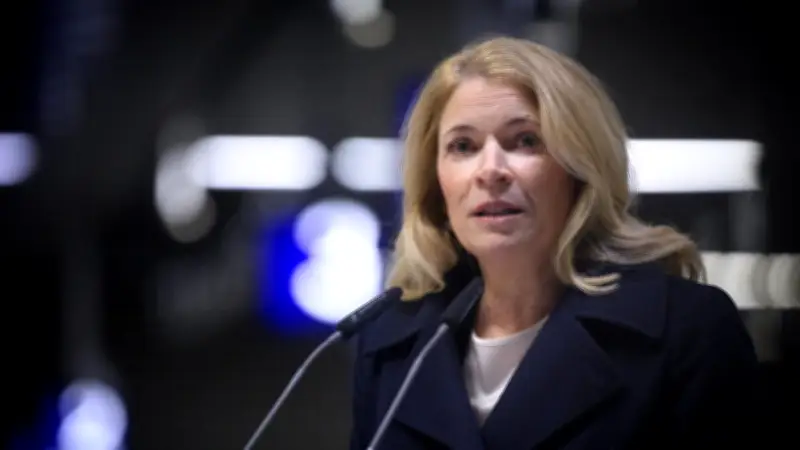 Norddeutsche Länder stellen Bahn-Chefin Ultimatum wegen Baustellen-Chaos auf Hamburg-Berlin-Strecke