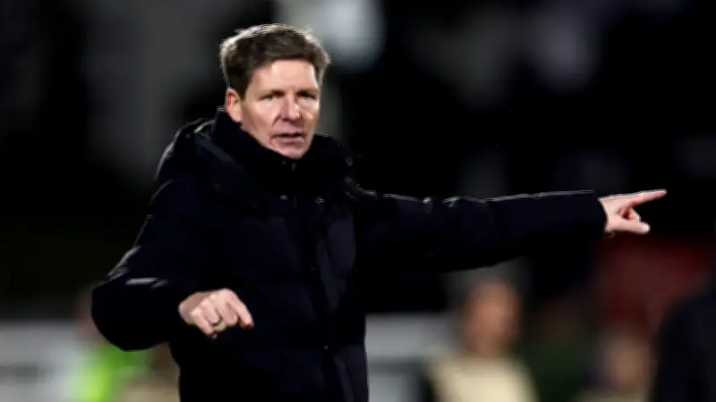 Oliver Glasner unter Druck: Crystal Palace-Fans fordern Trainer-Rücktritt nach enttäuschenden Ergebnissen