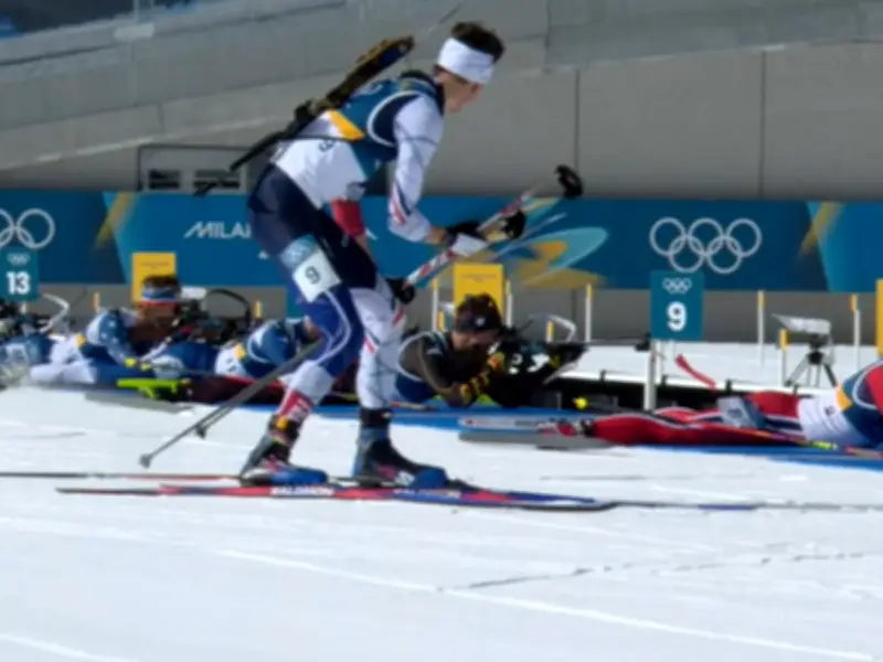 Olympia 2026: Biathlet Éric Perrot zeigt faire Geste nach Stock-Missgeschick