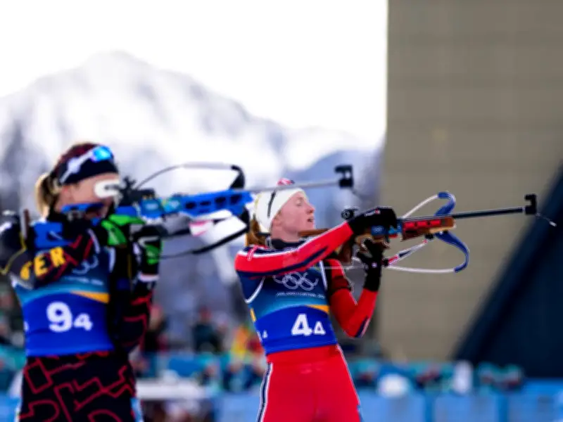 Olympia 2026: Biathlon-Drama! Norwegische Staffel verpasst Medaille nach Nervenversagen