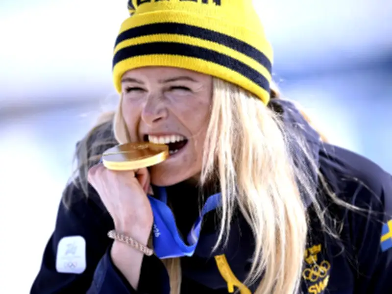 Olympia 2026: Frida Karlsson kontert Kritik von Therese Johaug nach Gold-Gewinn