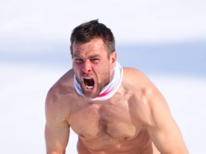 Olympia 2026: Nackter Jubel! Snowboard-Star Benjamin Karl feiert Gold mit spektakulärem Striptease