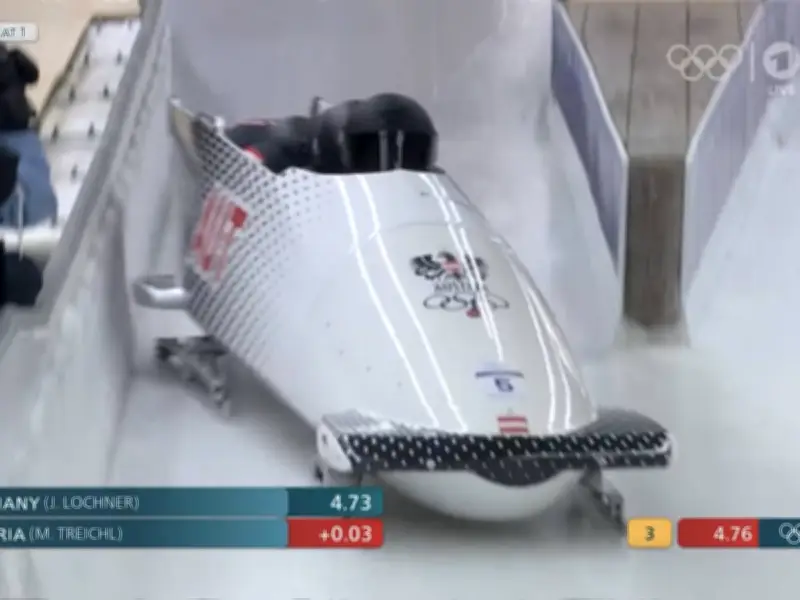 Olympia 2026: Österreichs Bob-Pilot patzt - ARD-Kommentator sprachlos