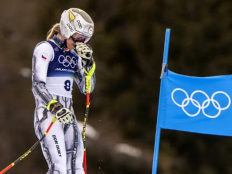 Olympia 2026: Verletzungsdrama! Ester Ledecka startete mit Schmerzen im Super-G