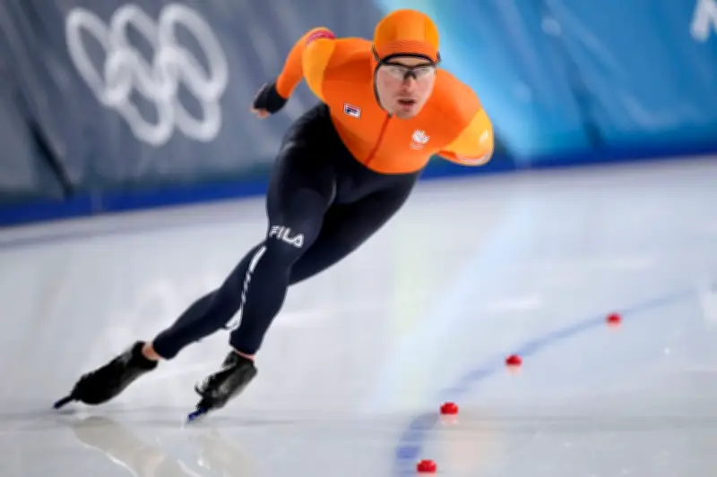 Olympia-Kuriosität: Vater küsst Volunteer-Brille kaputt nach Rekordlauf des Sohnes