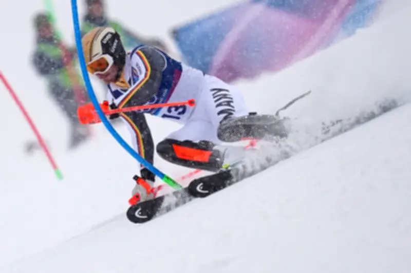 Olympia-Slalom in Bormio: Linus Straßer verliert im Schneetreiben den Anschluss