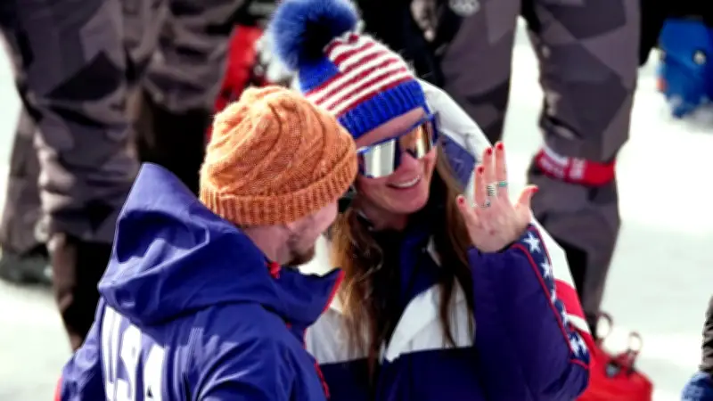 Olympiasiegerin Breezy Johnson nach Sturz-Aus mit Heiratsantrag überrascht