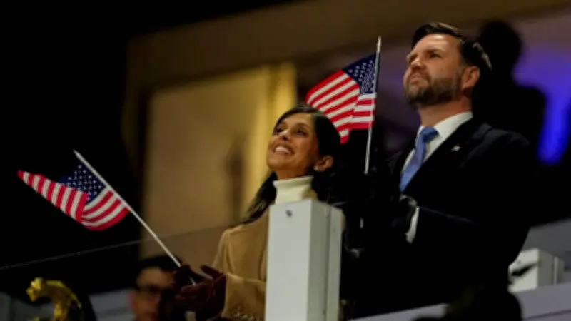 Olympische Winterspiele 2026: Spektakuläre Eröffnung mit Pfiffen und politischen Kontroversen