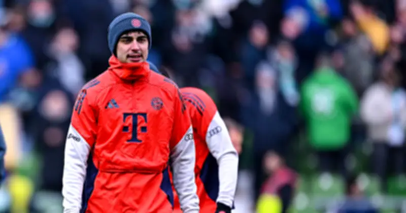 Pavlovic zeigt Muskeln auf Instagram: Der neue Mucki-Mann des FC Bayern