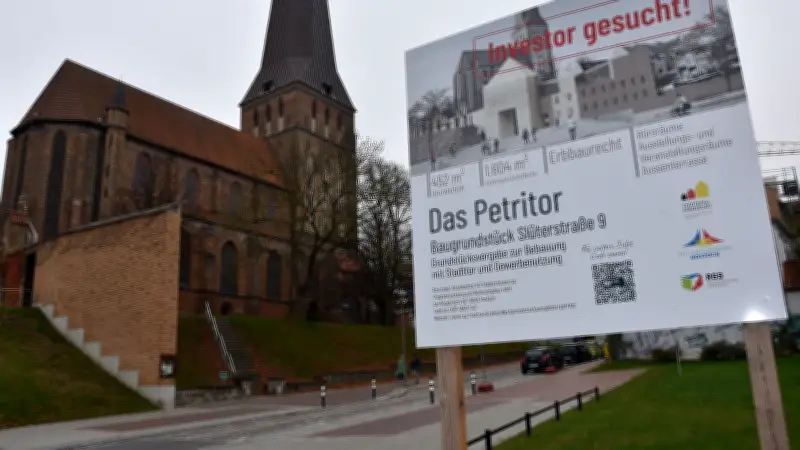 Petritor-Neubau in Rostock endgültig abgesagt: Historische Bombenlücke bleibt ungeschlossen
