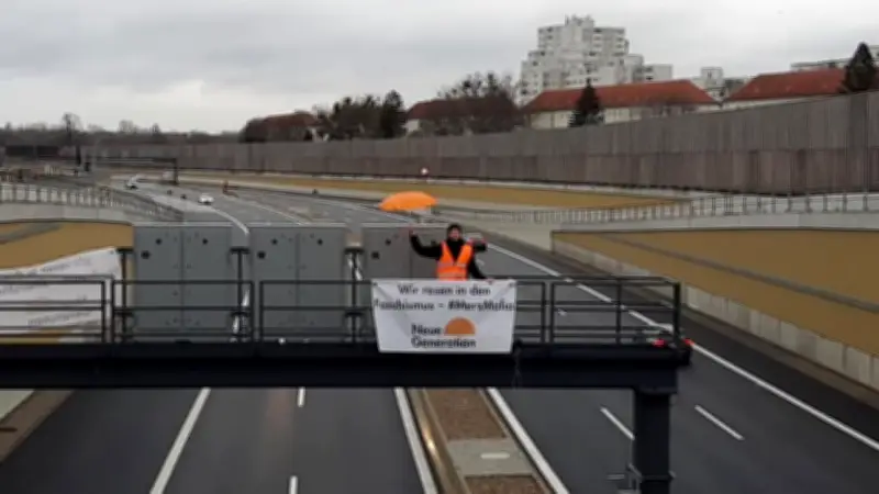 Polizei beendet Blockade der A100 in Berlin durch Aktivisten der „Neuen Generation“
