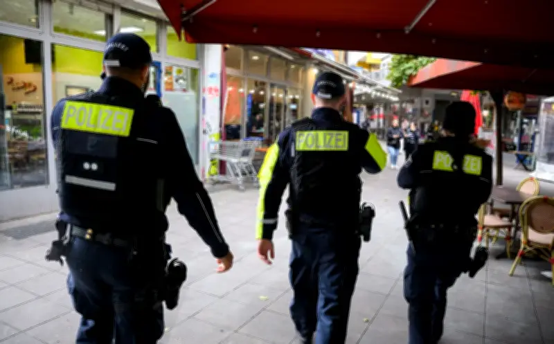 Polizei-Gewerkschaft kritisiert leuchtende Uniform-Reflektoren als Sicherheitsrisiko